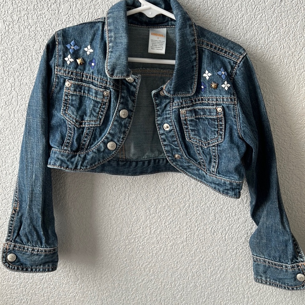 Gymboree blue jean jacket size S.‎